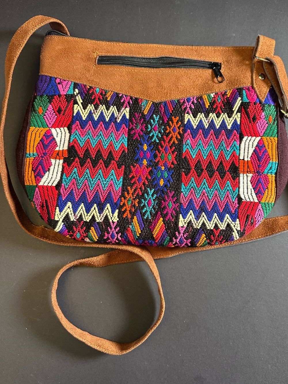 BOHO WOVEN SUEDE CROSSBODY — COLORFUL TRIBAL-INSPIRED STATEMENT BAG ✨